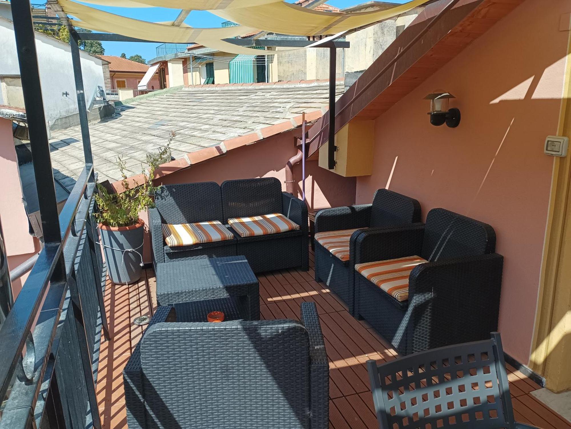 Delizioso Attico Con Ampio Terrazzo E Garage A Due Passi Dal Mare E Dalle Cinqueterre Lt-0485 Levanto Buitenkant foto